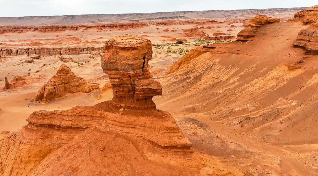 Хермен Цав в Монголии голова сфинкса