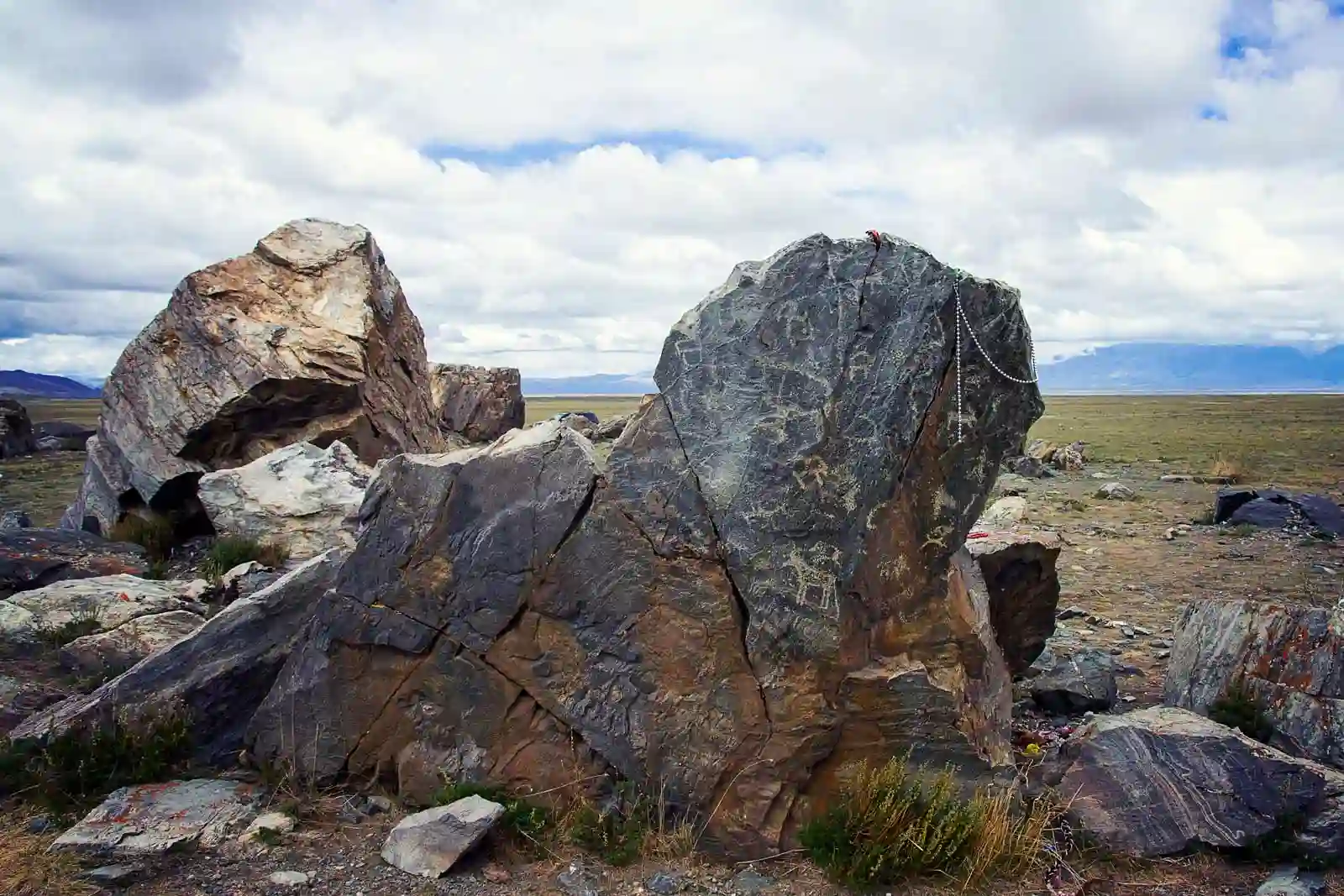 Тархатинский комплекс в райоен Кош-Агач
